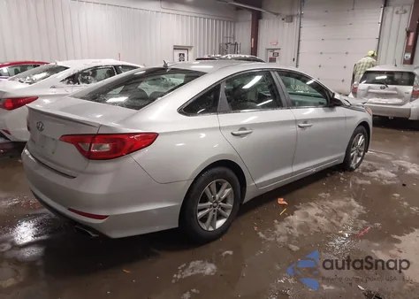 2016 Hyundai Sonata Se z USA, uszkodzony, nr VIN 5NPE24AF4GH296275